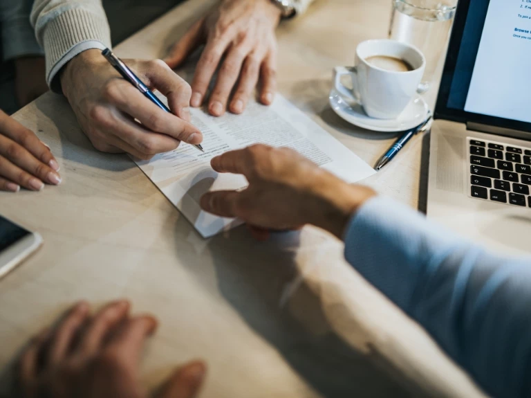 wypełnianie dokumentów